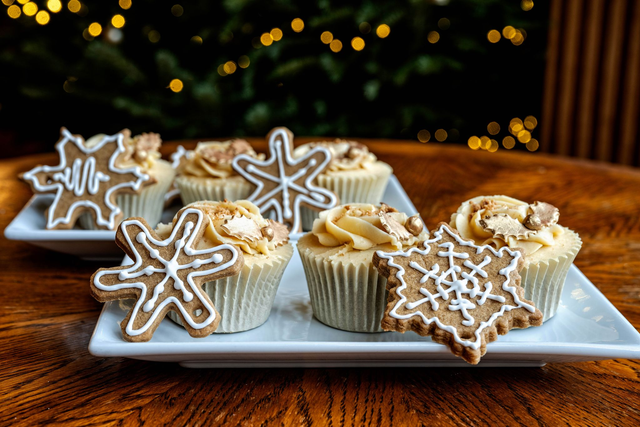 Christmas Baking and lunch 6/12