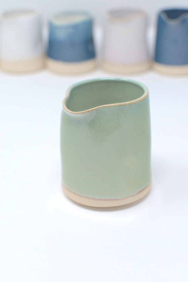 Dimpled Pourer - Coastline Green
