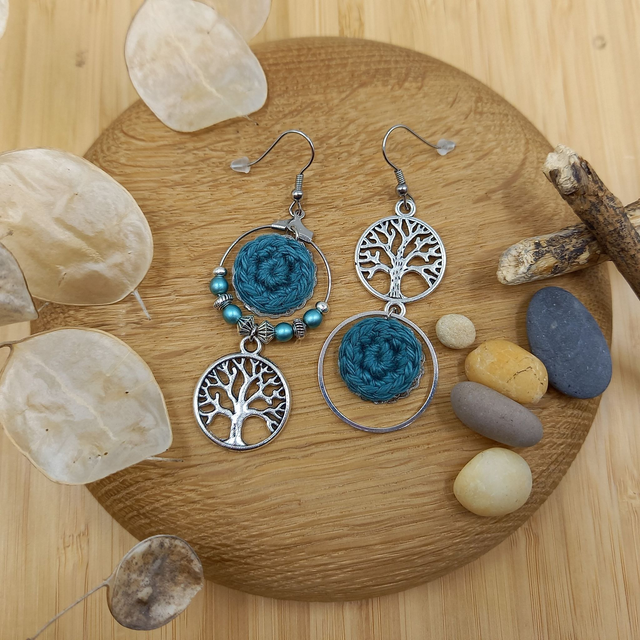 Parure turquoise et argenté - Boucles d'oreille turquoise asymétriques