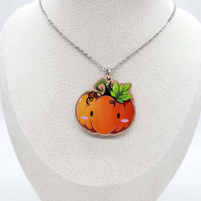 Collier citrouille en bois
