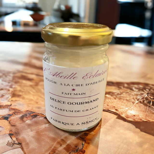 Bougie parfumée à la cire d&#039;abeille -  Parfum Délice Gourmand 