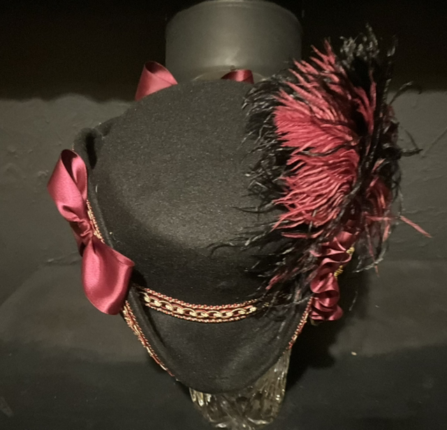 Tri Corn (black &amp; burgundy)