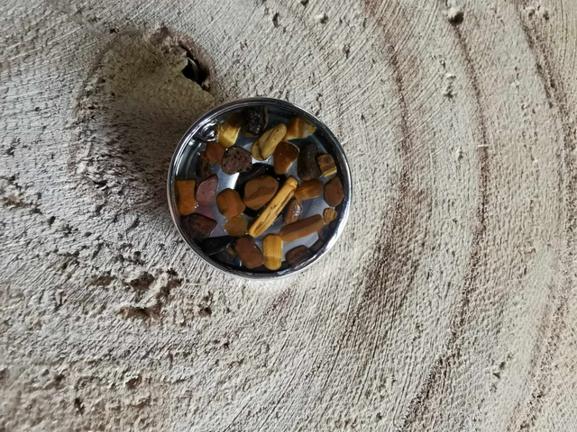 Œil de tigre pression 1