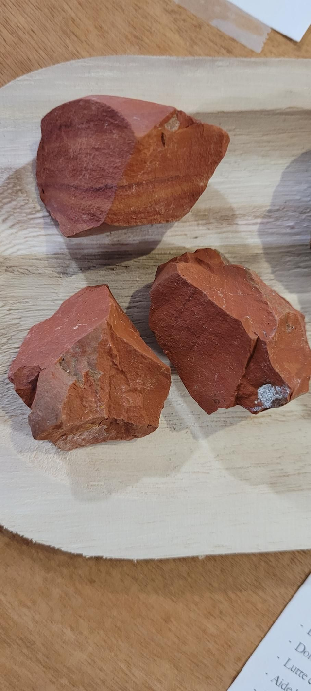 Jaspe rouge pierre brute