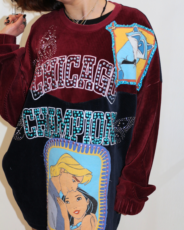 đ Robe-Pull "Pocahontas & Meeko" UpcyclĂ©e â Chicago Legends â Taille 3XL