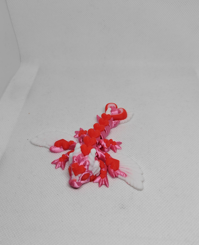 Bébé dragon cœur