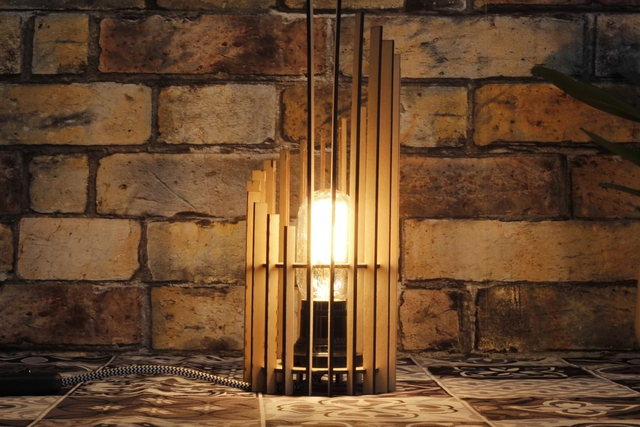 LAMPE TWISTER (THE TWISTED TOWER)