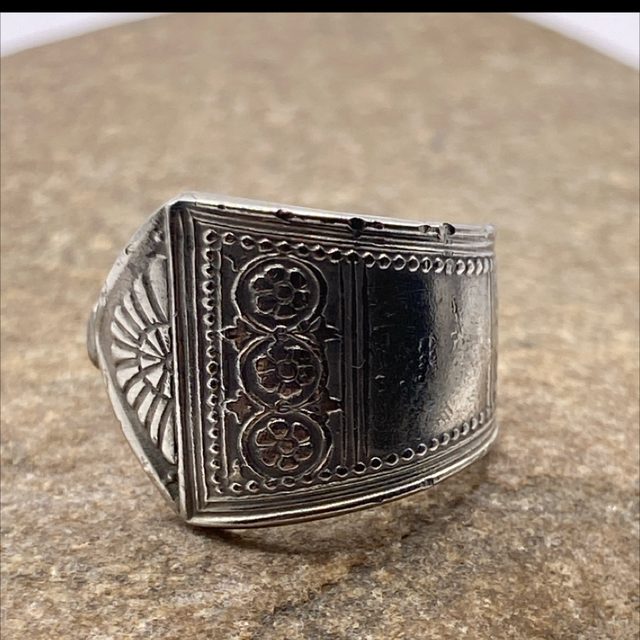 The Silver of Heatherlight