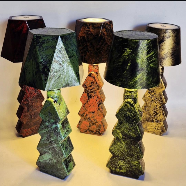 "Les Lamp’Artites"