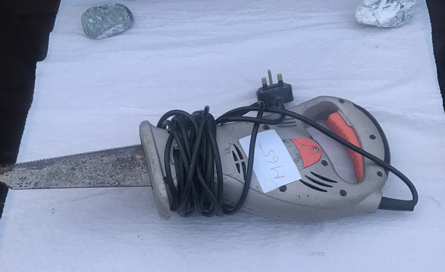 Sold - Electric Saw 
