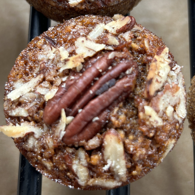 Burnt butter pecan financier