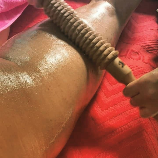 Maderoterapia Metodo Manuel Casado® 60' - Sculpt & Glow