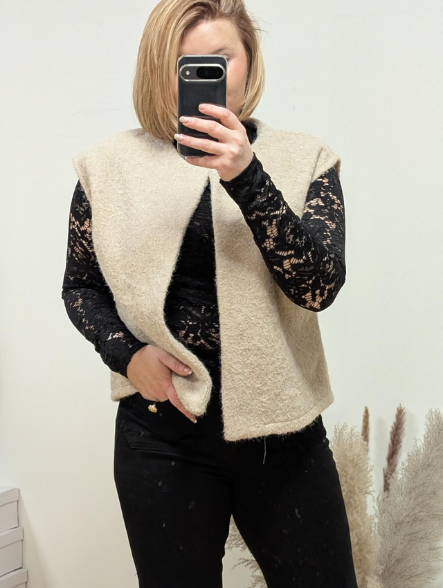 Ref P28 Gilet Ninon sans manche beige