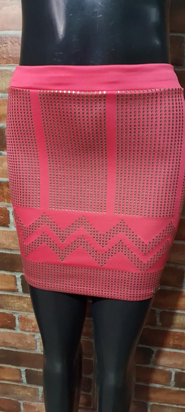 Saia Vermelha Laycra T/38