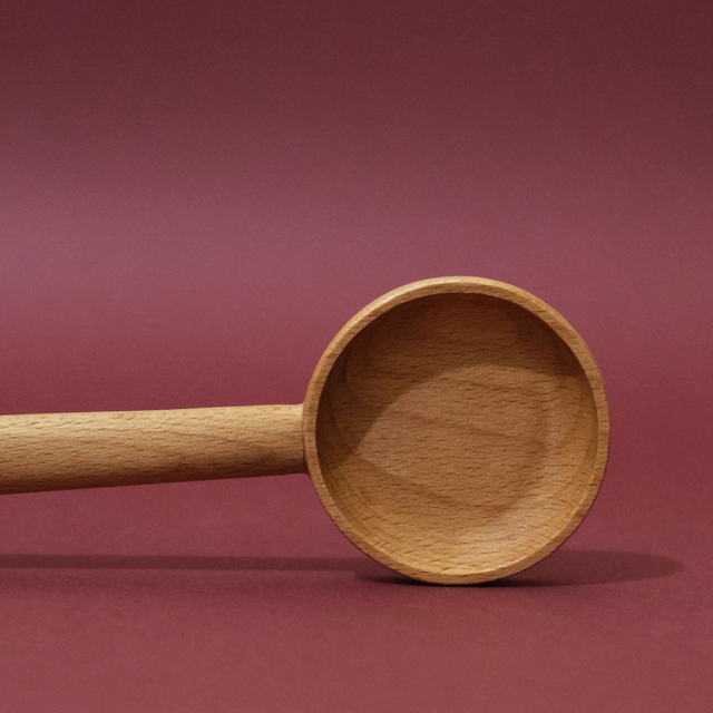 003_Cuillère de cuisine en hêtre