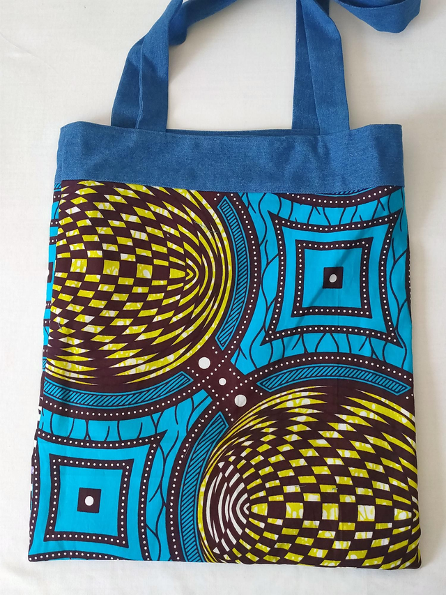 Tote bag
