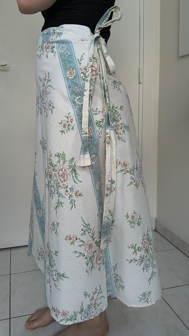 Jupe portefeuille upcyclée motif tapisserie - Taille unique