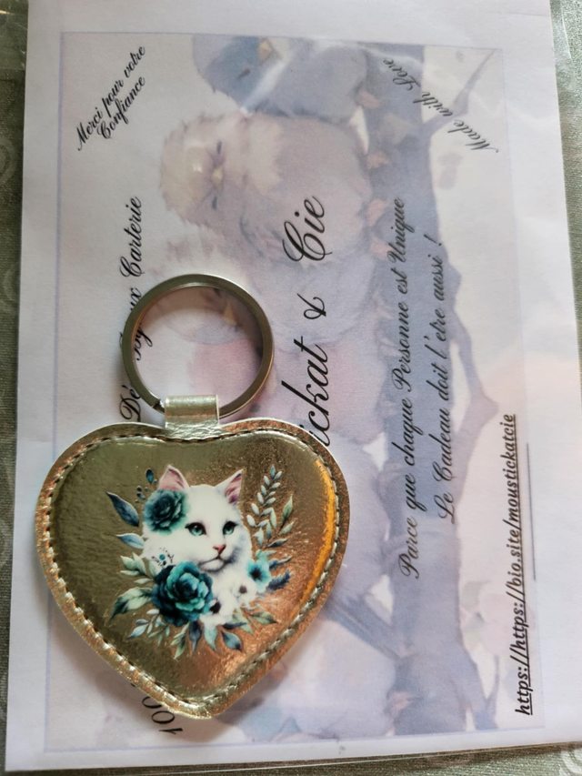 Porte-clés Chat en similicuir   &quot;Belle  the cat &quot;   