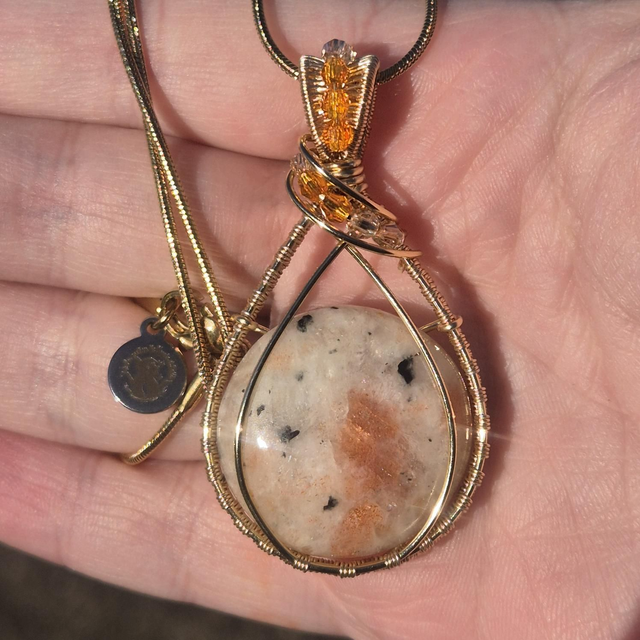 Pierre de soleil (964)