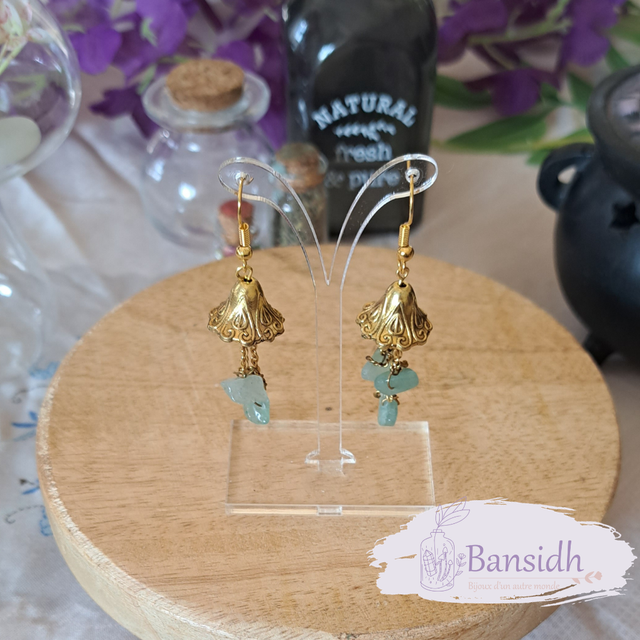 Boucle d'oreille cloche de sorcière dorée