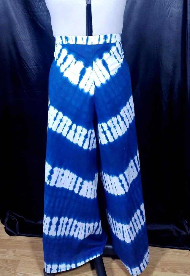 Pantalon Thaï effet Tye and Dye bleu foncé et blanc