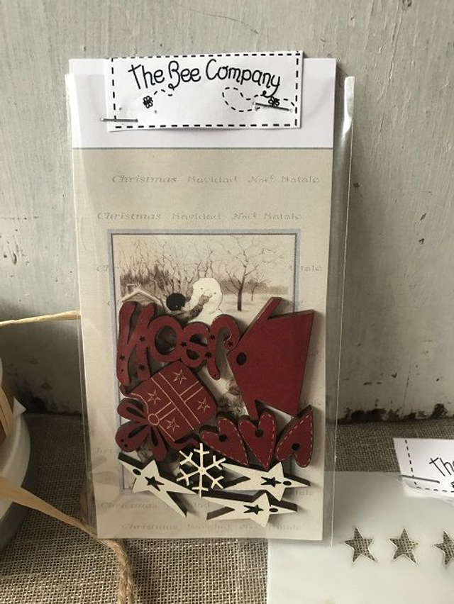 coffret patines , pochoirs et accessoires