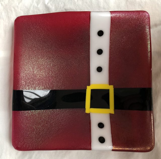 Santa suit wavy dish 