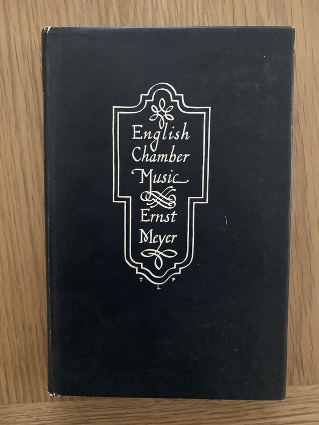 English Chamber Music - The History of the Great Art