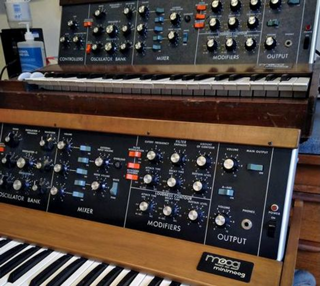 Moog Minimoog VCF/VCA board