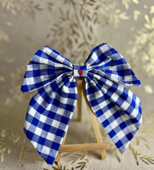 Noeud Ahora* vichy bleu, cœur rouge (barrette)