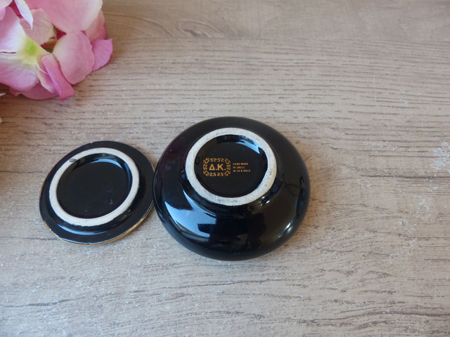 Petite boîte à bijoux en céramique grecque – Motif Aphrodite Déesse de l'Amour – Bordure dorée à l’or 24K – Cadeau romantique et décoratif