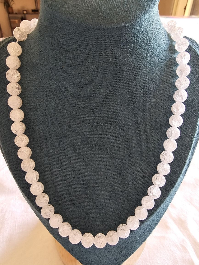 collier cristal de roche craquelé 
