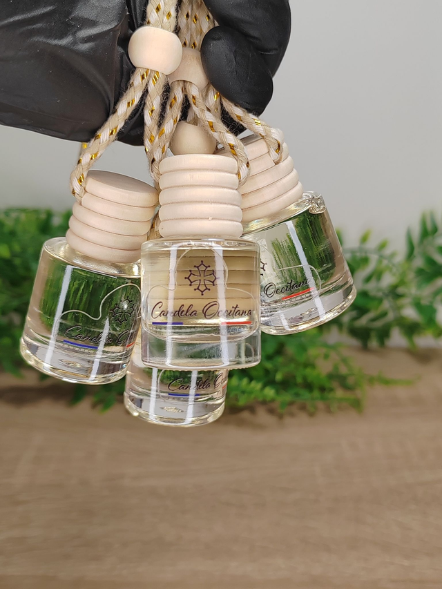 Diffuseur de parfum pour voiture