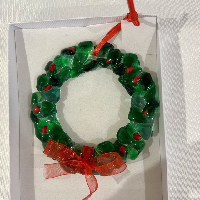 Traditional Glass Christmas Wreath