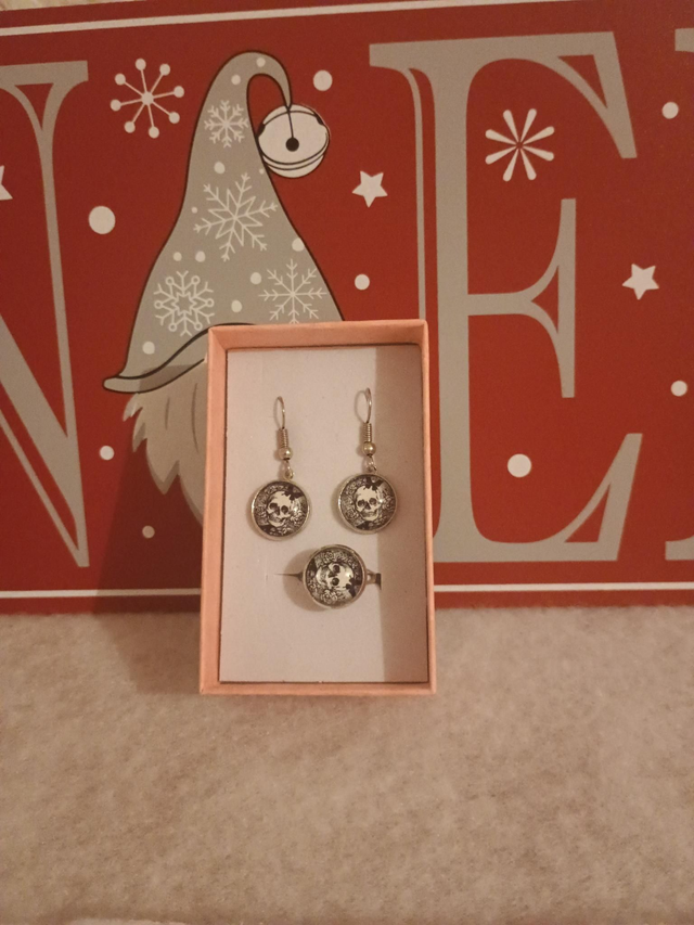 Coffret tête de mort 