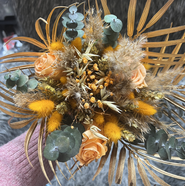 Bouquet en fleurs séchées et stabilisées 