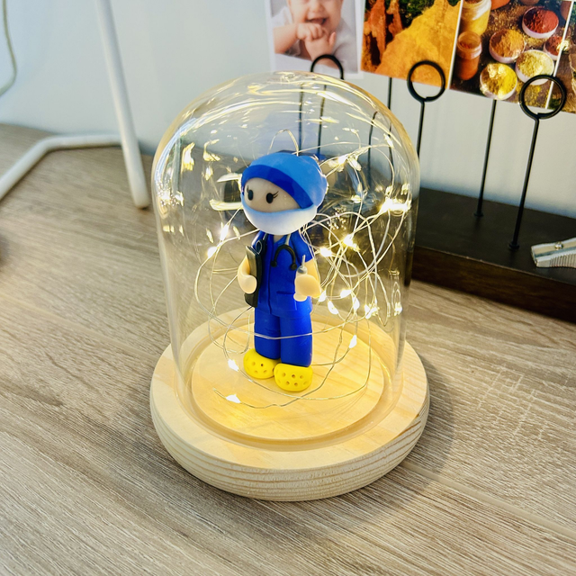 Cloche lumineuse l'infirmière dévouée