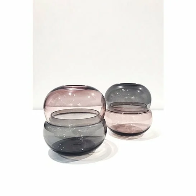 OnsHUS vaas DOUBLE Smoke