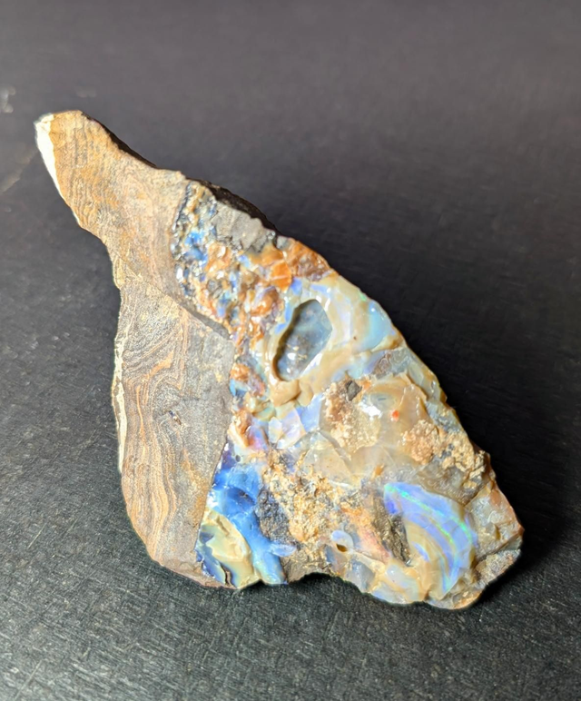 Opale boulder 2510 carats