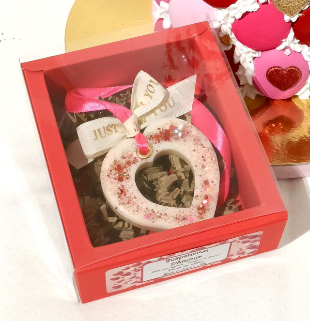Suspension parfumée coeur LOVE