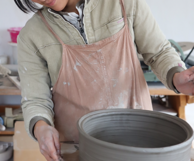 Large Oval Bread Crock, Handmade Pottery, charcoal/dark brown, nature forest colors, eye-catcher