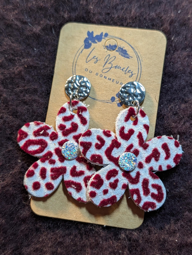 Boucles d'oreilles Marguerite léopard bordeaux m606
