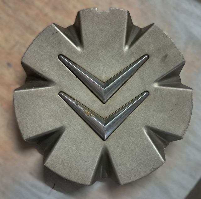 Enjoliveur cache moyeu Citroën C8 modèle: Charme Occasion 