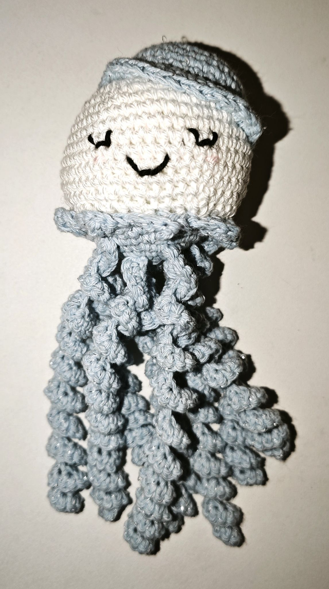 Pieuvre Bleue reflets métalliques