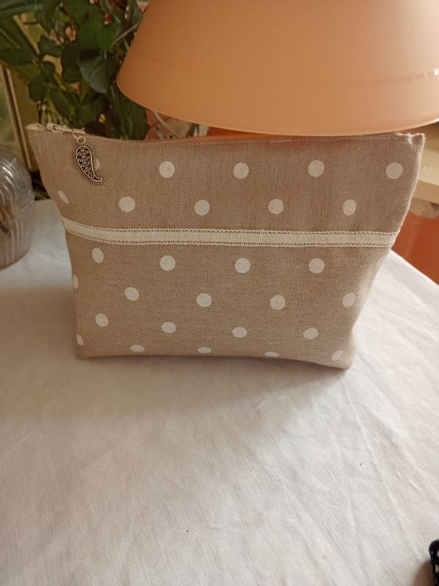 Trousse pochette "camaïeu de beige" lin coton et ruban doublée coton fermée par zip