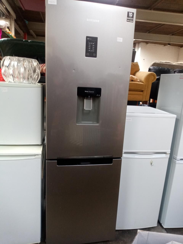 Samsung American Style Fridge Freezer