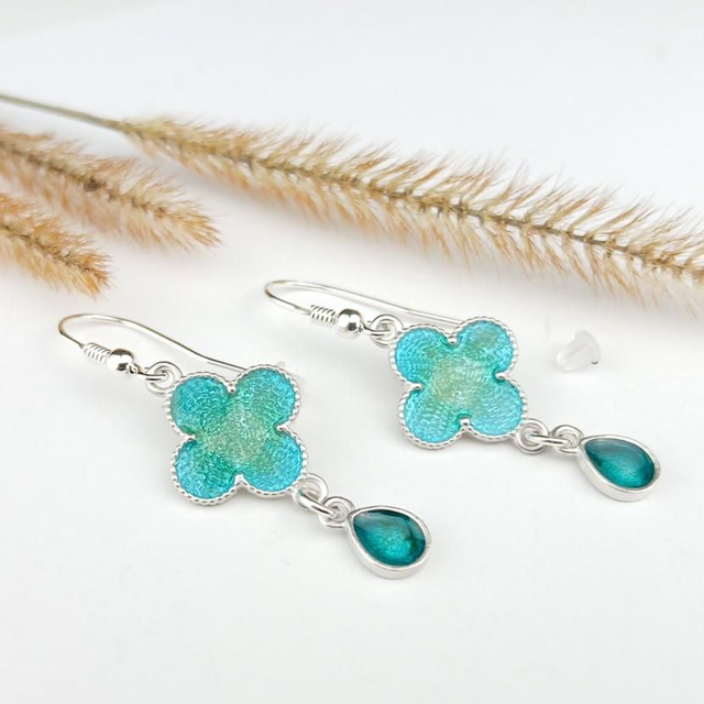 Boucles d'oreilles "Trèfles" en émail champlevé sur argent 