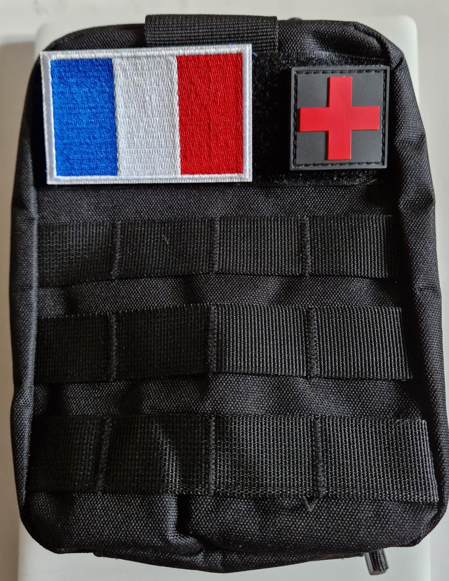 Pochette 1er secours First Aid Kit 