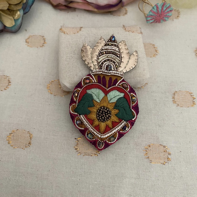 Broche ex voto tournesol
