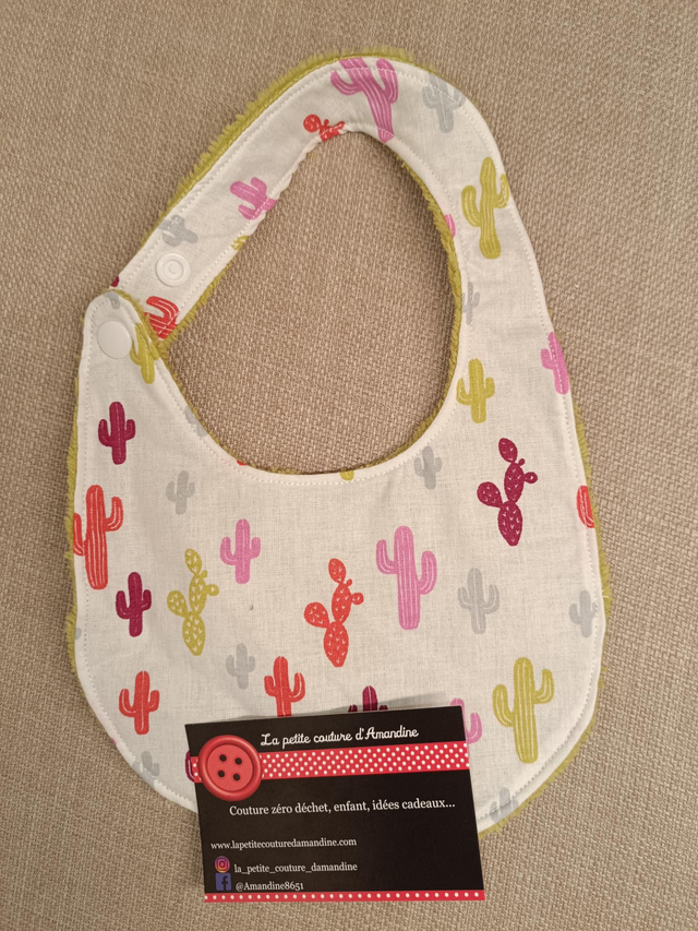 Bavoir nourrisson cactus 